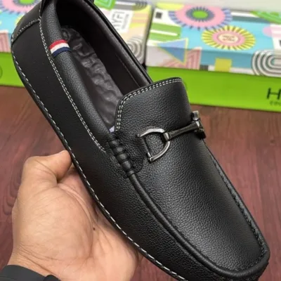Classic Black Textured Penny Loafer Shoes for Men
